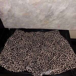 Apt 9 Leopard Print Shorts, Size L, 100% Rayon